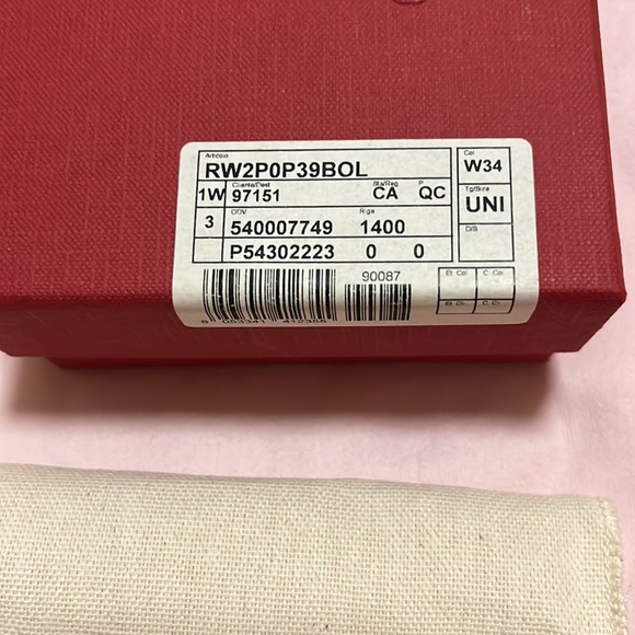 Valentino Garavani baby pink stud mini wallet - Picture 7 of 11